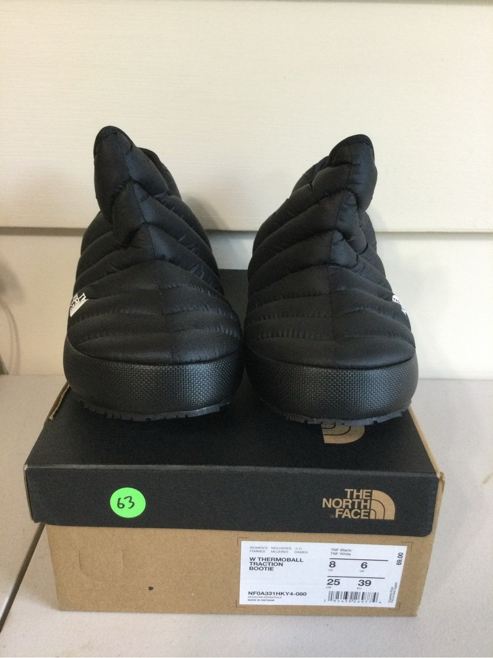 The North Face women’s ThermoBall Traction Bootie - Black